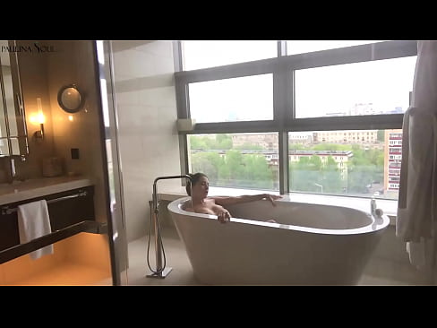 ❤️ Babe izugarria Sutsuki jertzen da bere pussy off bainugelan ❤️ Izorratu bideoa pornoan eu.playcrot69.top ❤
